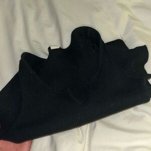 Short sleeve tight black dress